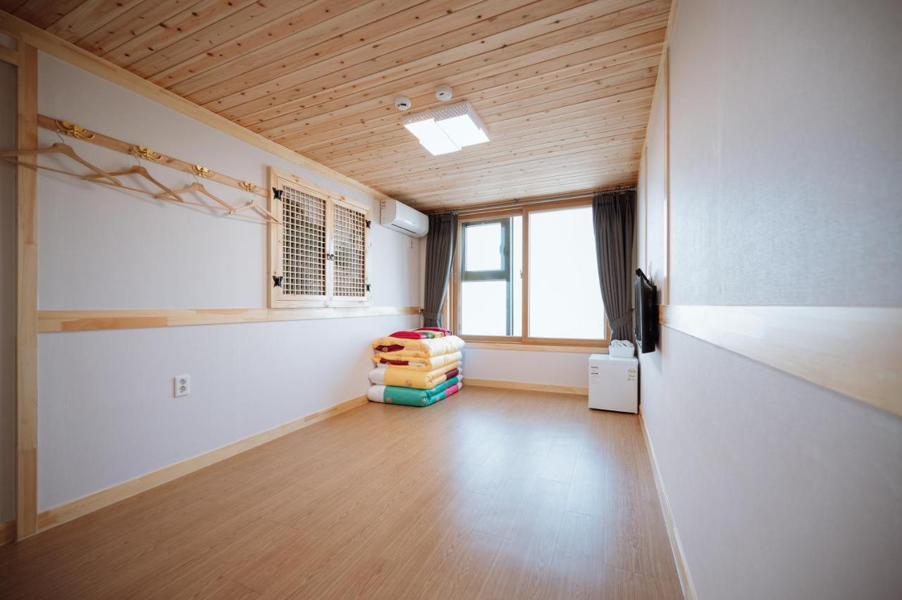 The Jeongga Hostel Jeonju Exterior photo