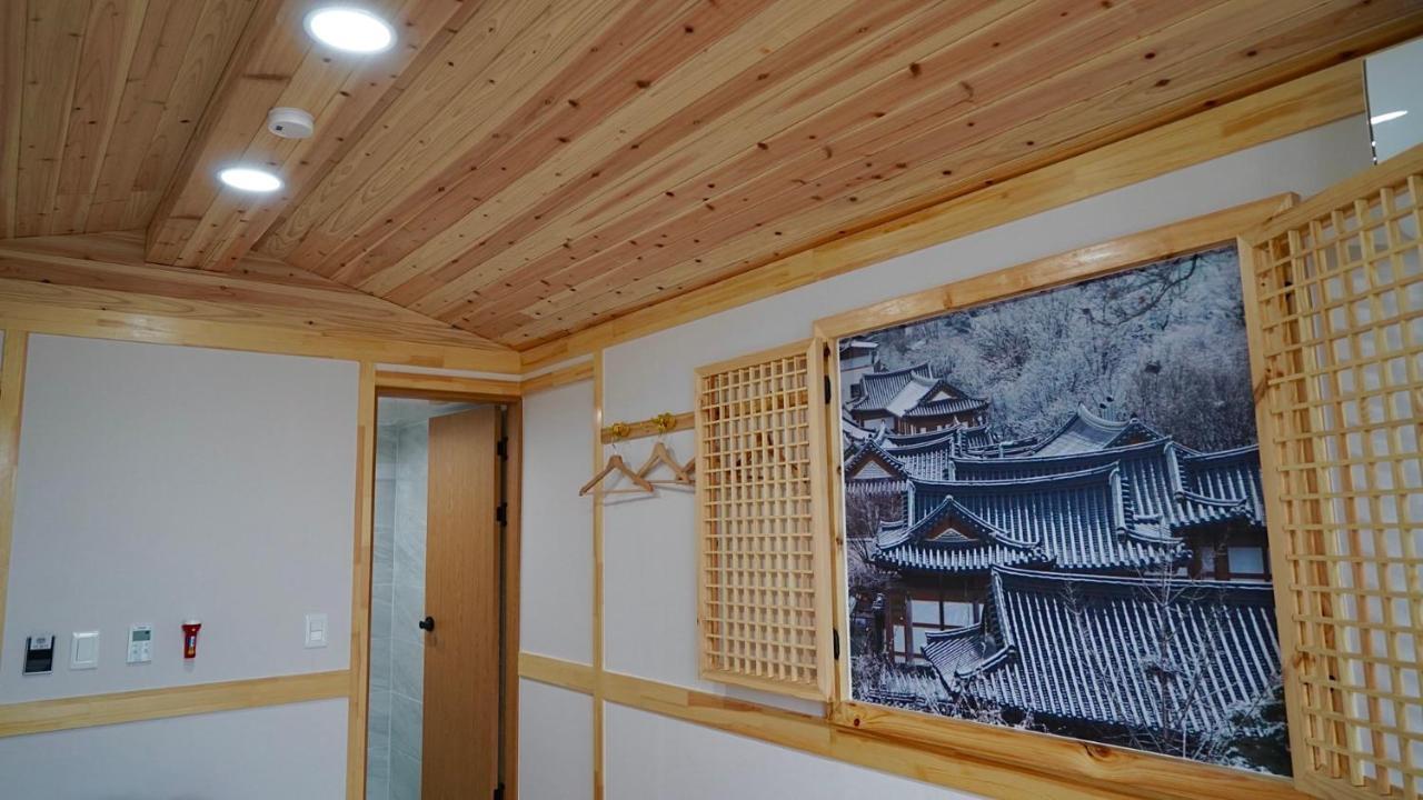 The Jeongga Hostel Jeonju Exterior photo