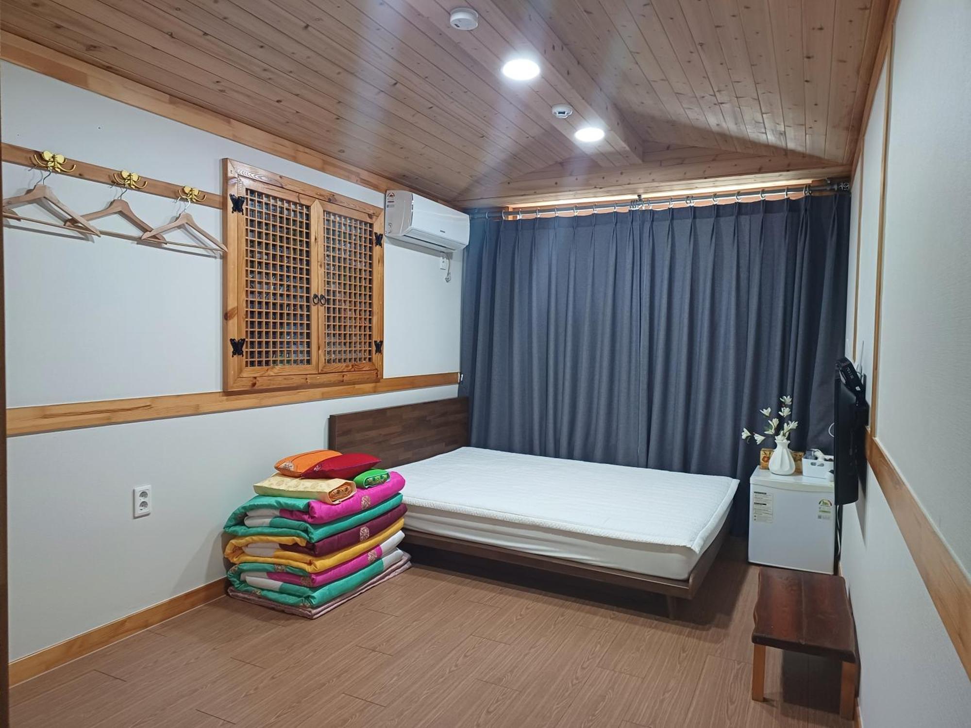 The Jeongga Hostel Jeonju Exterior photo